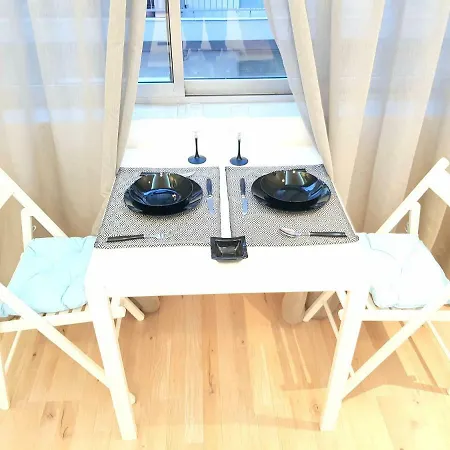 Beachfront Suita. The Luxury Suites Apartament Salonic